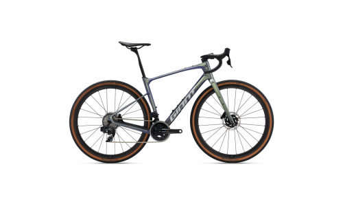 2025 Giant Revolt Advanced Pro 0 Road Bike (RACYCLESPORT)
