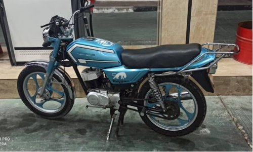  دراجة 100 Suzuki x