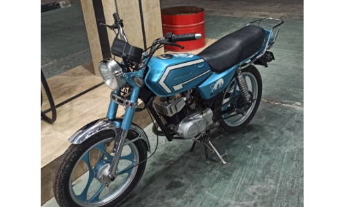  دراجة 100 Suzuki x