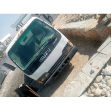 ايسوزو 2004 Isuzu