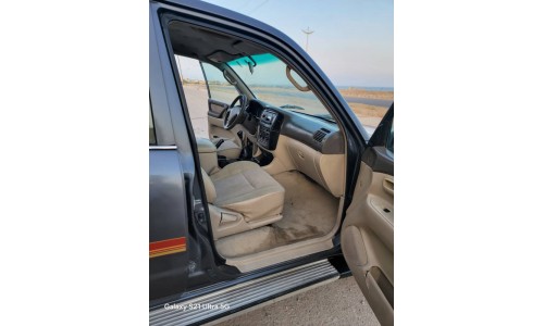 صالون 2004 Land cruiser