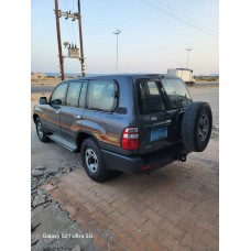 صالون 2004 Land cruiser