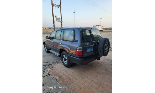 صالون 2004 Land cruiser