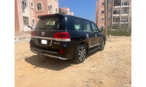 صالون 2009 Land cruiser