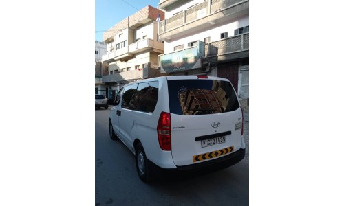 هيونداي اتش1  2012 Hyundai h1 