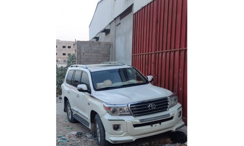 صالون 2010 Land cruiser