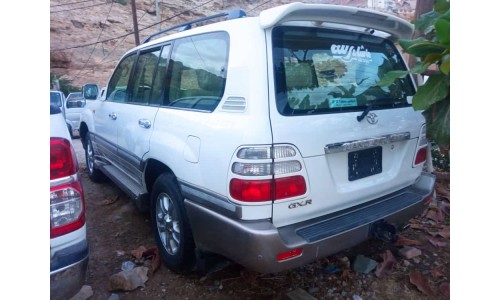 صالون 2005 Land cruiser