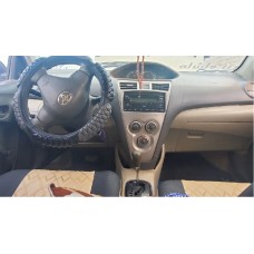 يارس 2012 Yaris