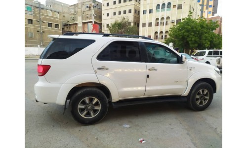 فورشنر 2006 Fortuner