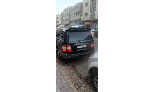 لاندكروزر 2000 Land Cruiser