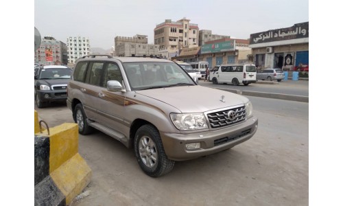 صالون 2004 Land cruiser