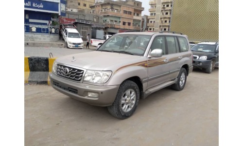 صالون 2004 Land cruiser