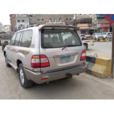 صالون 2004 Land cruiser