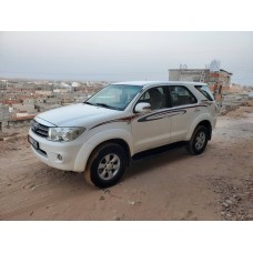 فورشنر 2011 Fortuner