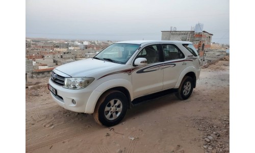 فورشنر 2011 Fortuner