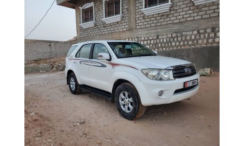 فورشنر 2011 Fortuner