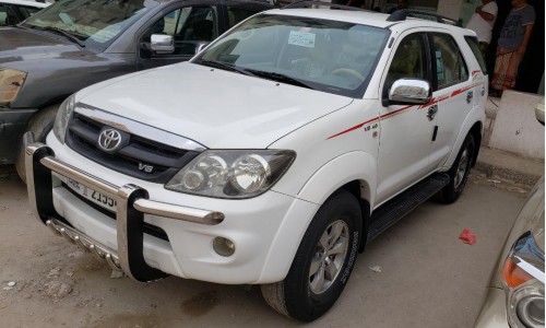 فورشنر 2008 Fortuner