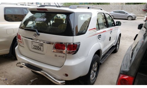 فورشنر 2008 Fortuner