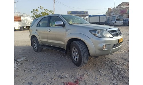 فورشنر 2008 Fortuner