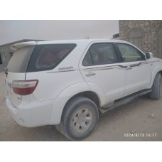 فورشنر 2011 Fortuner