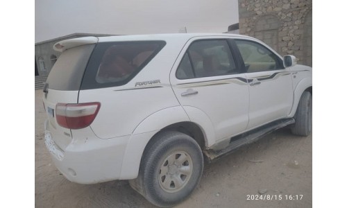 فورشنر 2011 Fortuner