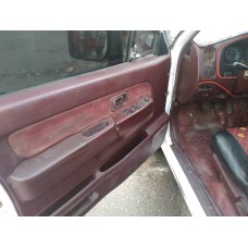 وانيت 2002 Nissan