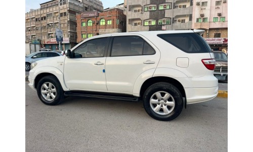 فورشنر 2011 Fortuner