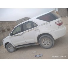 فورشنر 2011 Fortuner