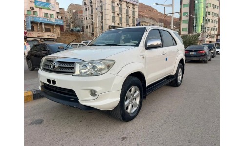 فورشنر 2011 Fortuner