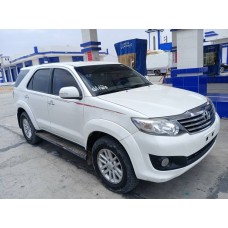 فورشنر 2012 Fortuner