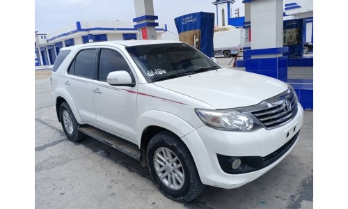 فورشنر 2012 Fortuner