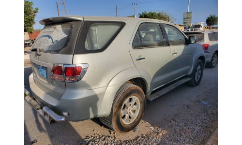 فورشنر 2008 Fortuner