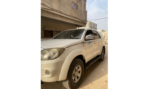 فورشنر 2008 Fortuner