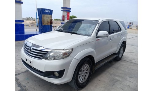 فورشنر 2012 Fortuner