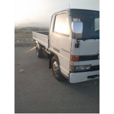 دينا 1991 Isuzu