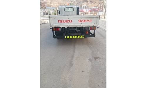 دينا 2010 Isuzu