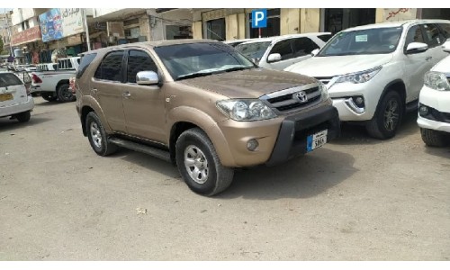 فورشنر 2006 Fortuner