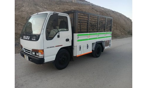 دينا 1996 Isuzu