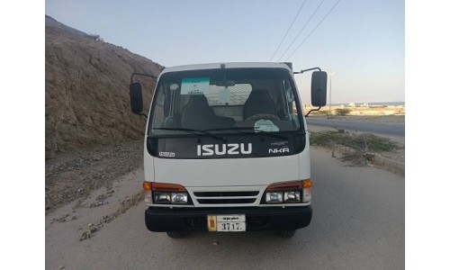 دينا 1996 Isuzu