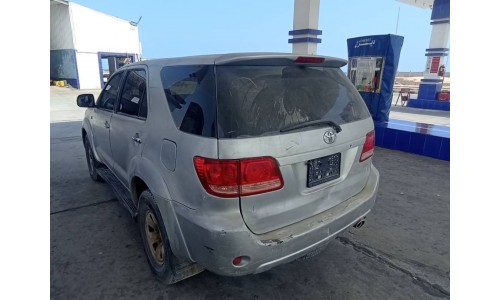 فورشنر 2006 Fortuner