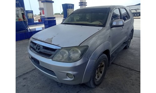 فورشنر 2006 Fortuner