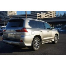 Selling my 2021 lexus lx 570 gcc gulf specs