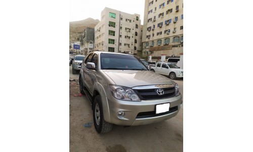 فورشنر 2008 Fortuner